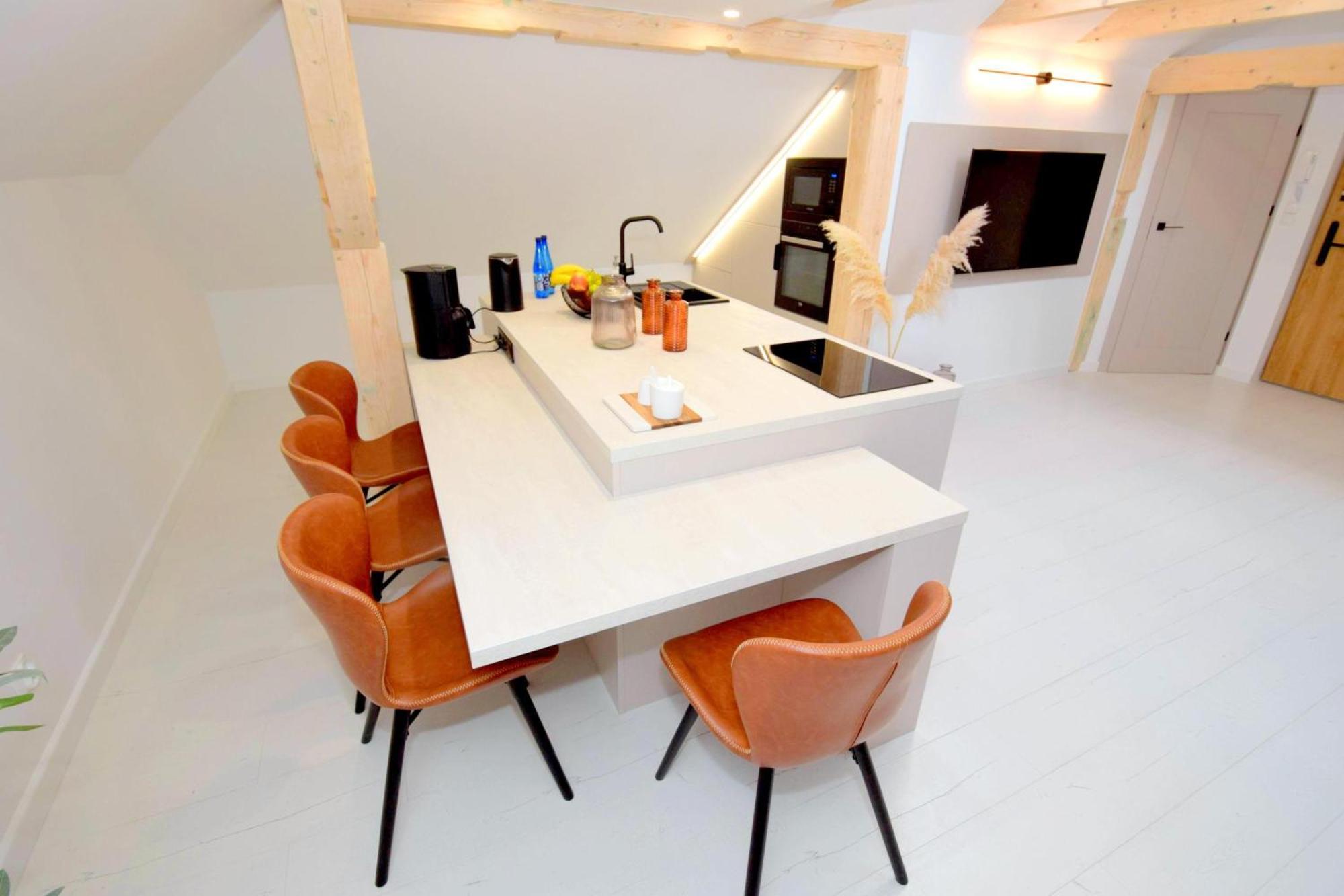 Apartment Blanca *